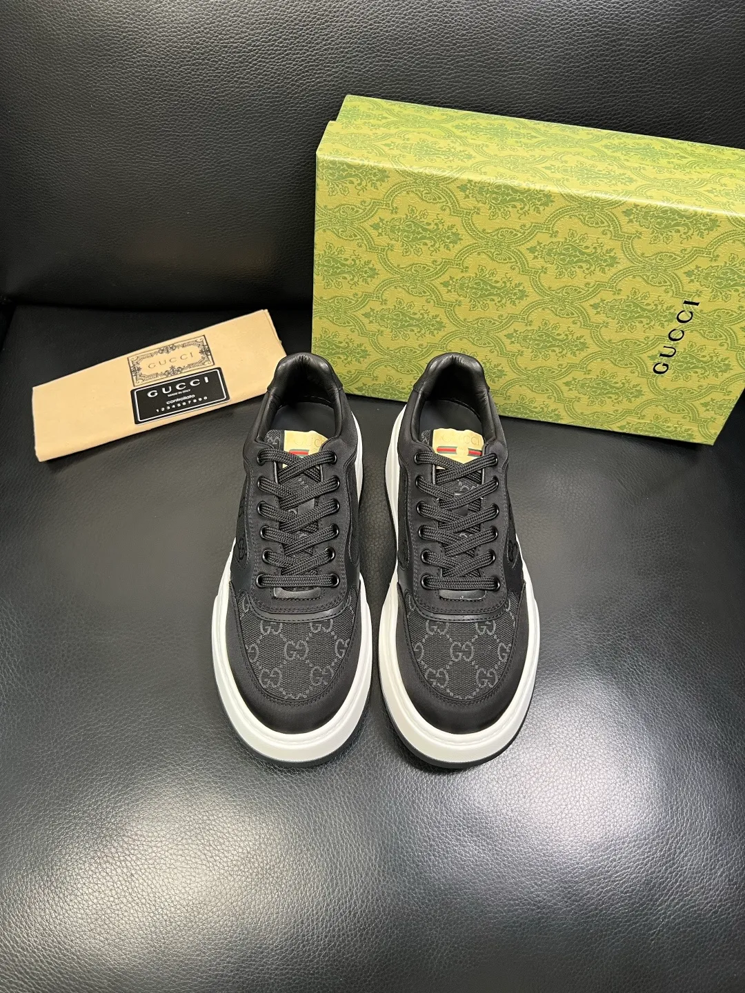 Men's shoes 💰820 Gucci high quality top crafts Gucci counter new original factory configuration, imported cowhide patchwork fabric from Italy, imported cowhide lining, breathable and comfortable, sole: original factory special supply original sole super comfortable, original factory and single goods, welcome to compare, code number 38-44 (customized 45 46)